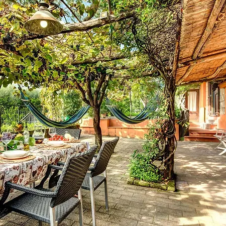 Sorrentina With Panoramic Terrace Villa Massa Lubrense